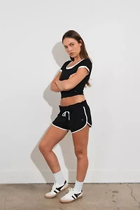 Vitality Motive Dolphin Short