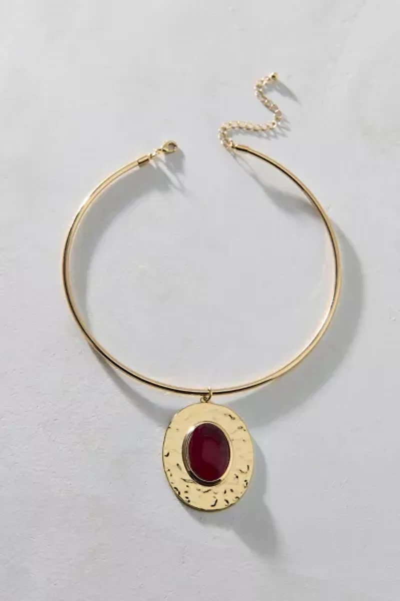 Strange Powers Hammered Pendant Wire Choker Necklace