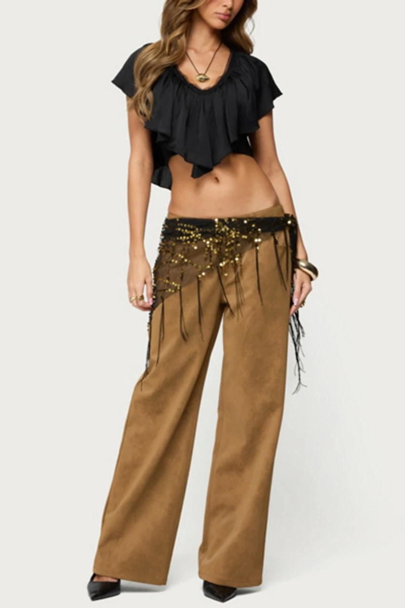 Edikted Deena Ruffled V Neck Top