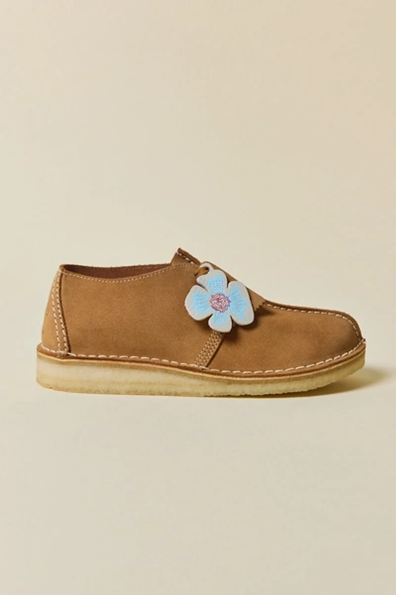 Clarks Women's Desert Trek Charm Shoe