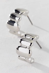 Nancy Scalloped Mini Hoop Earring