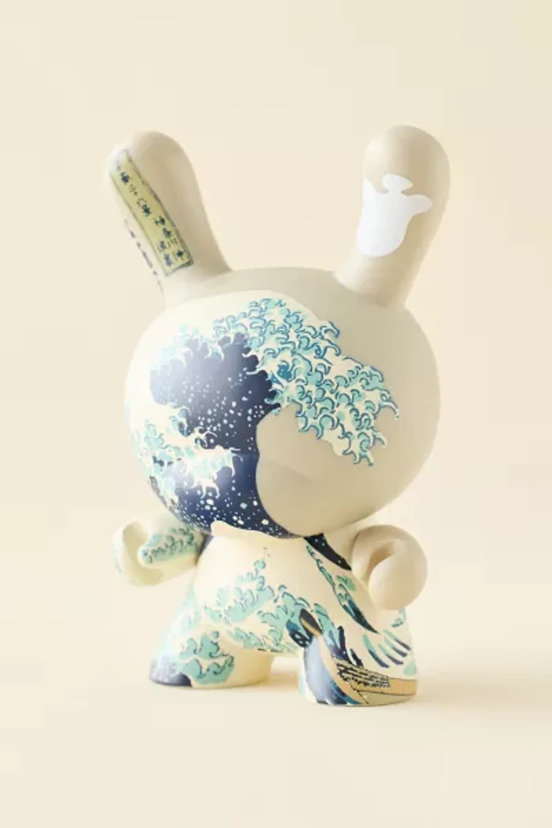 Kidrobot X The Met Hokusai Great Wave Dunny Figure
