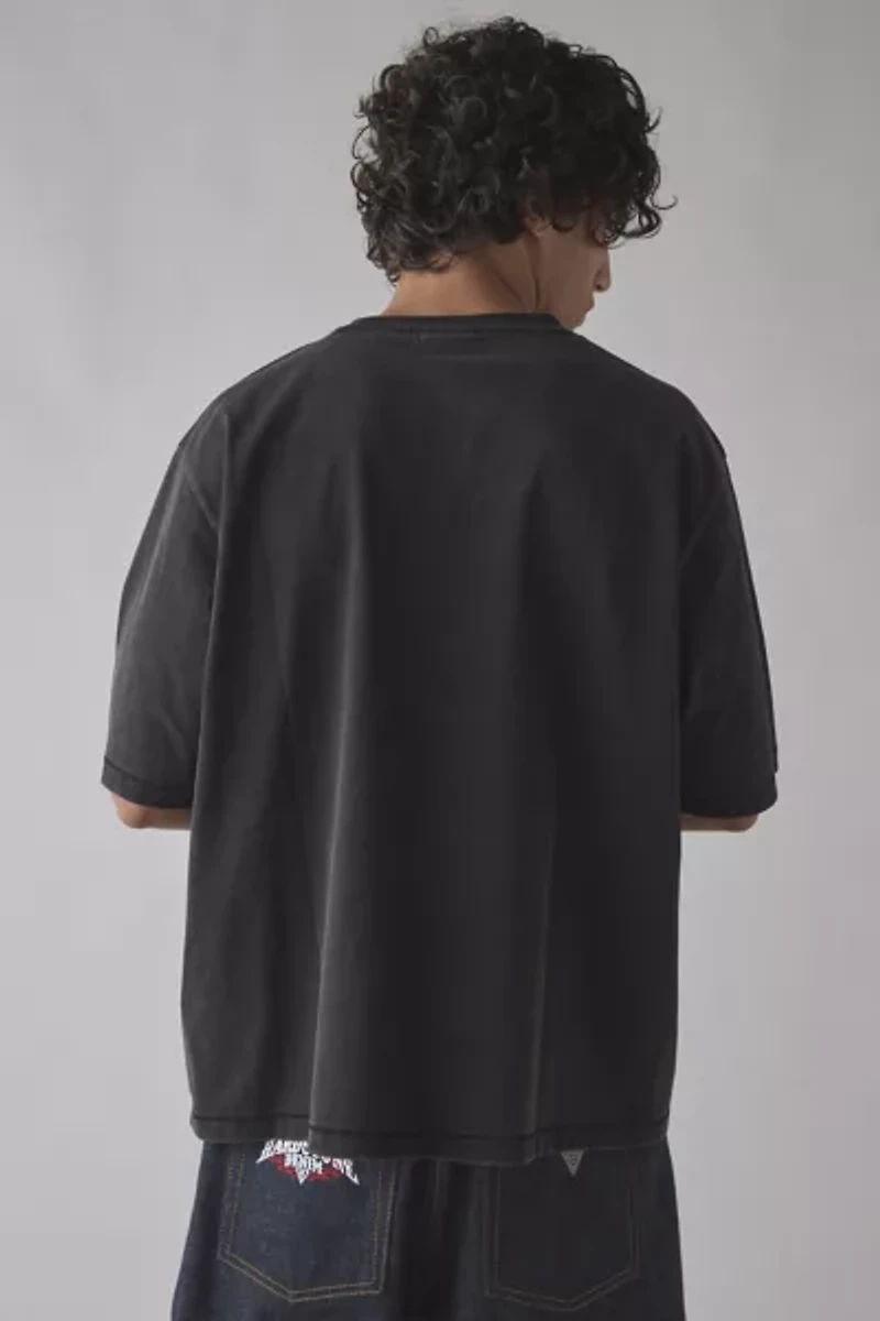 HARDSTONE – Engineered By GUESS Fire Graphic Tee