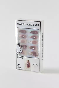 Never Have I Ever X Peanuts Snoopy Press-On Nail Set