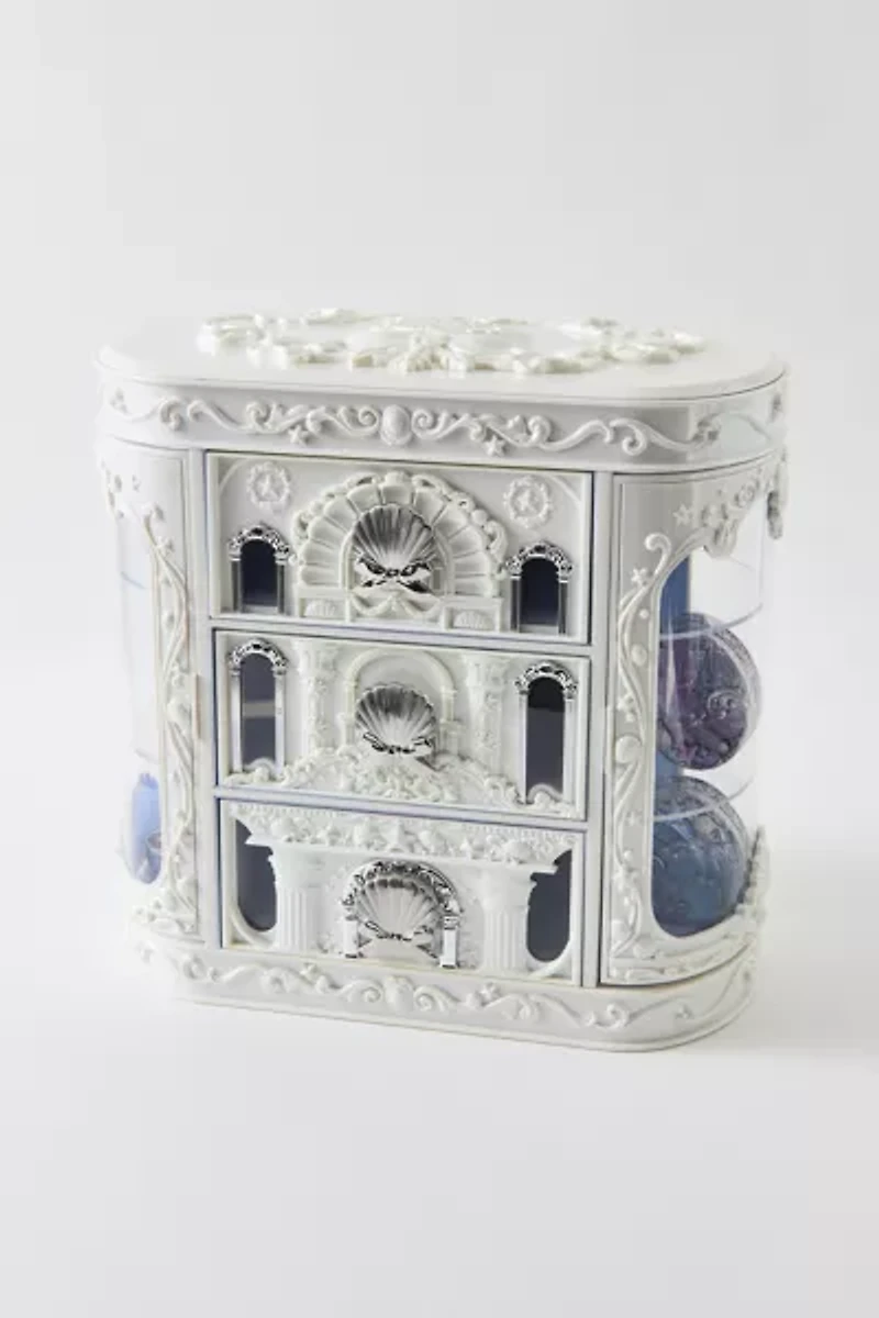 Flower Knows Shell’s Jewel Collection All-In Makeup Gift Set