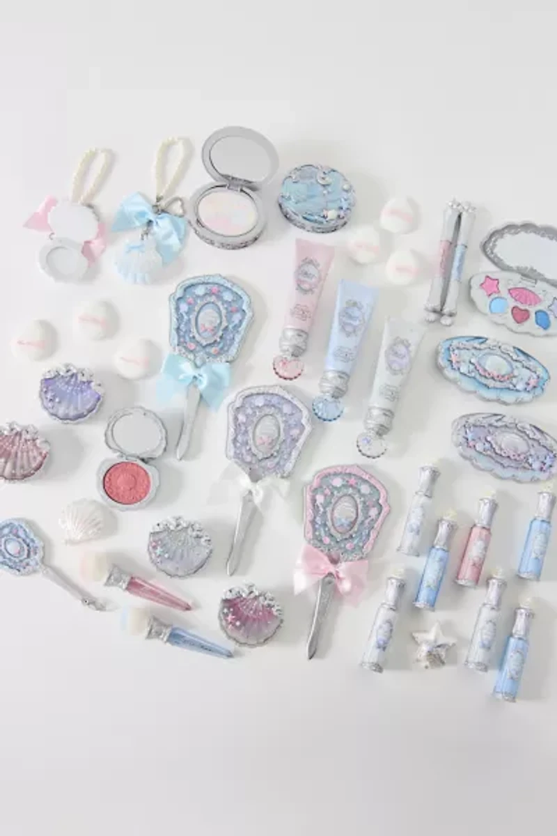 Flower Knows Shell’s Jewel Collection All-In Makeup Gift Set