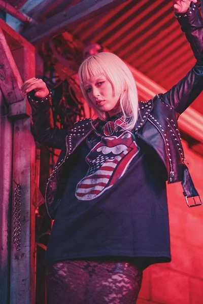 Junk Food The Rolling Stones Hot Lip Stars Tee