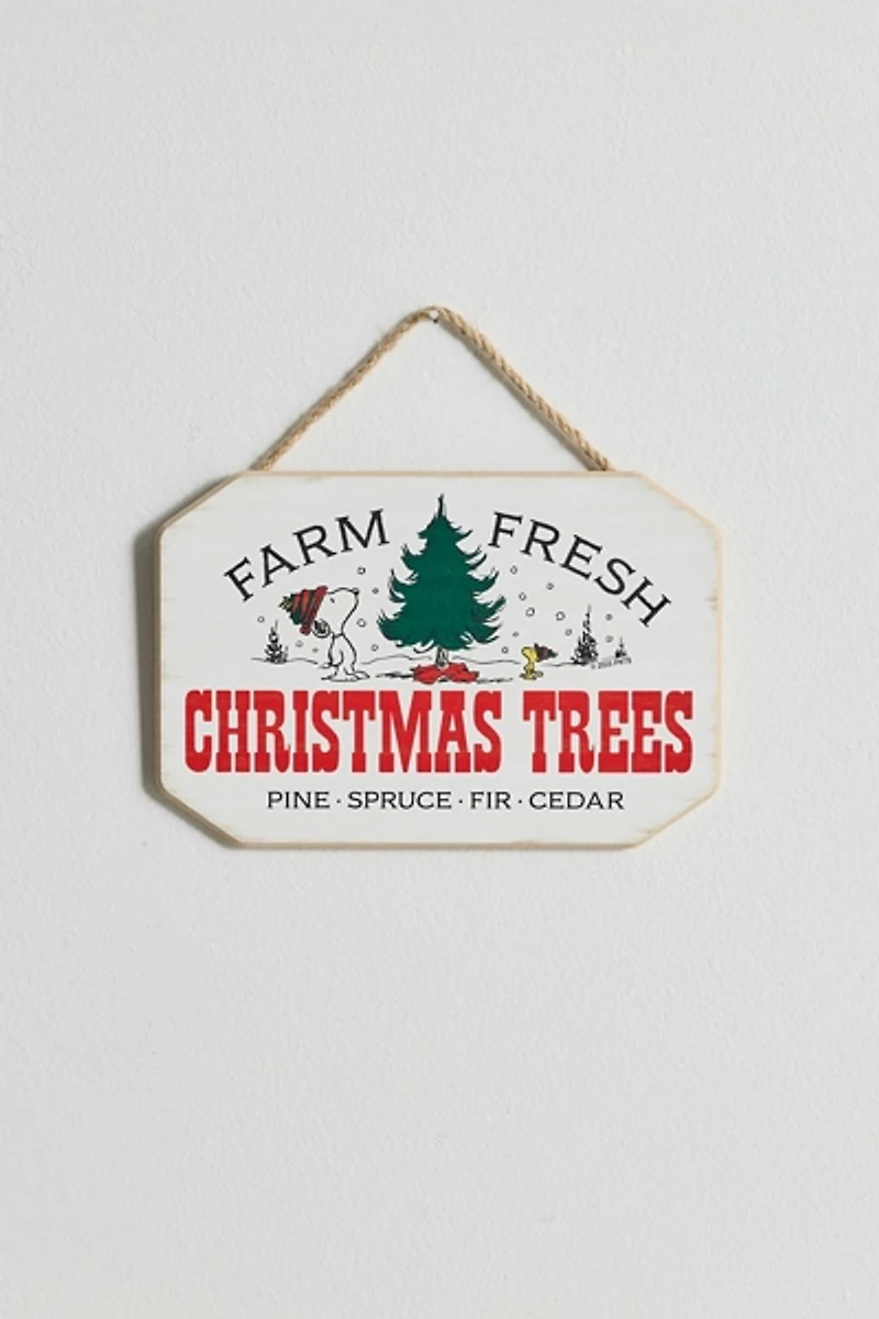 Peanuts Snoopy Christmas Tree Farm Wall Sign