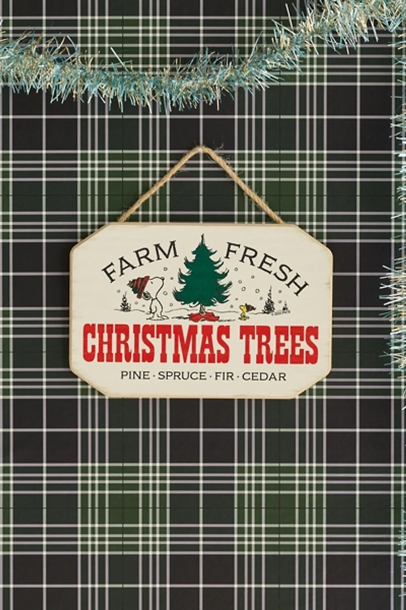 Peanuts Snoopy Christmas Tree Farm Wall Sign