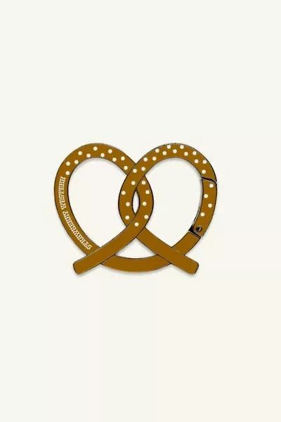 Strawberry Western Pretzel Carabiner