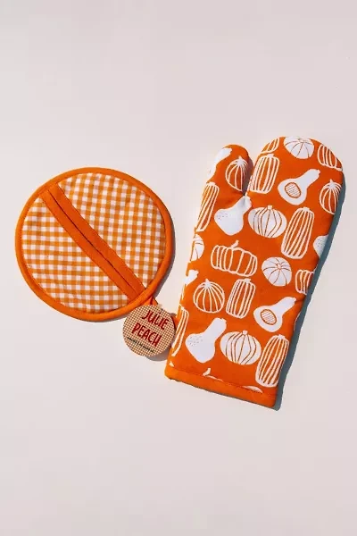 Julie Peach Gingham & Gourds Oven Mitt Set