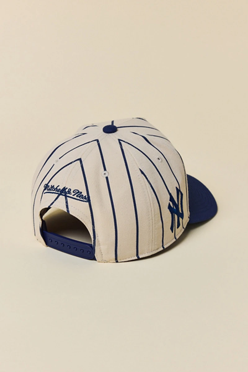 Mitchell & Ness MLB New York Yankees Pinstripe Hat