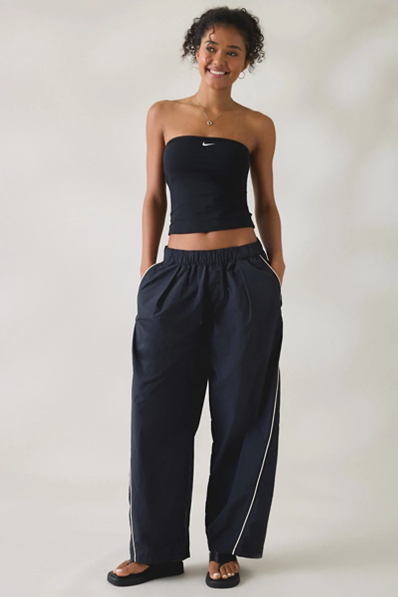 Nike Sportswear Tight Tube Top
