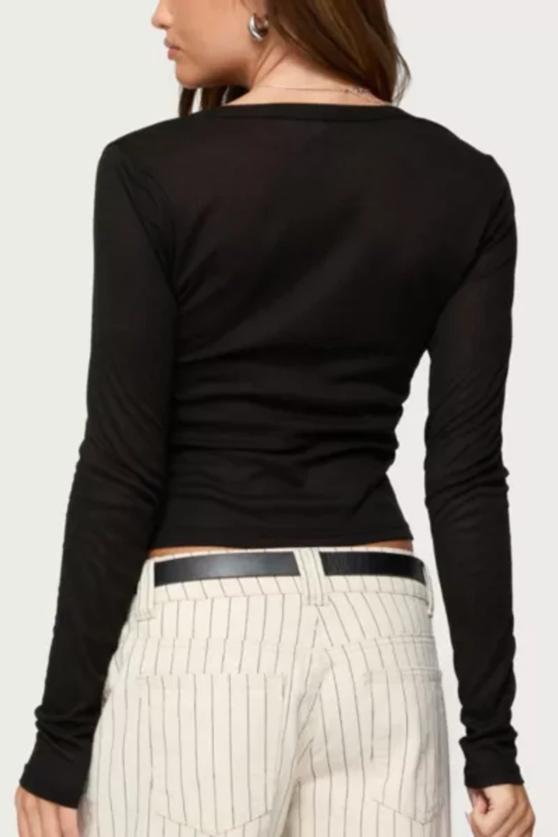 Edikted Nettie Ribbed Henley Top