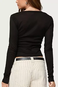 Edikted Nettie Ribbed Henley Top