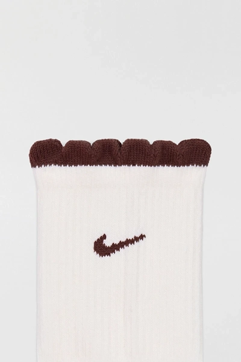 Nike Everyday Elevated Ruffle Edge Crew Socks 2-Pack