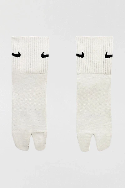 Nike Everyday Plus Lightweight Ankle Split-Toe Socks