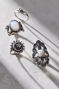 Protector Boho Ring Set