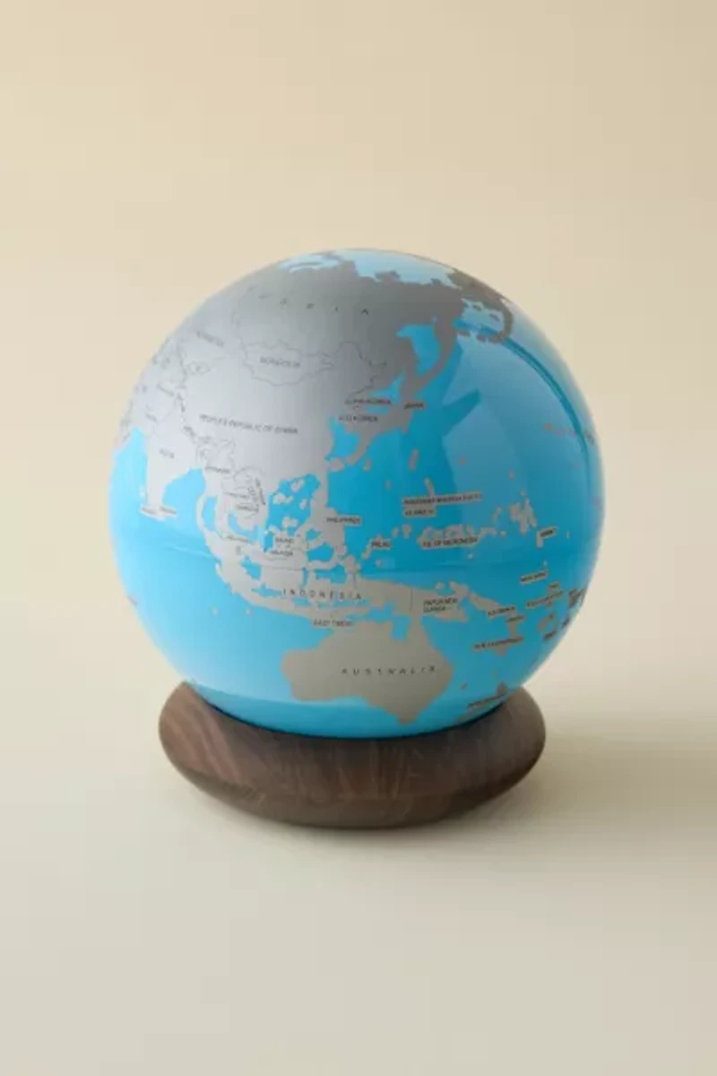 The Globetrotter Scratch-Off LED World Light