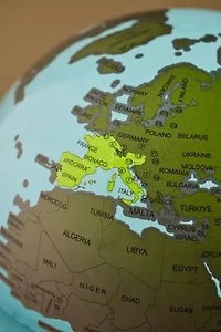 The Globetrotter Scratch-Off LED World Light