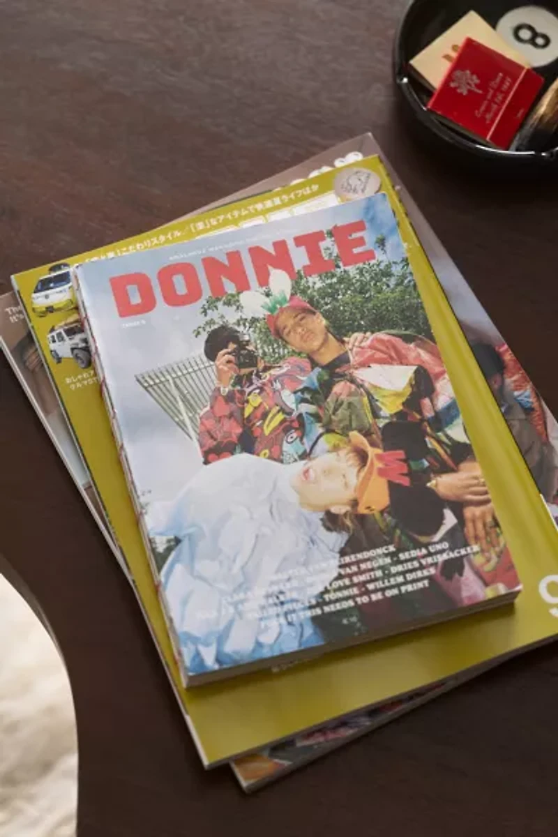 Donnie Magazine