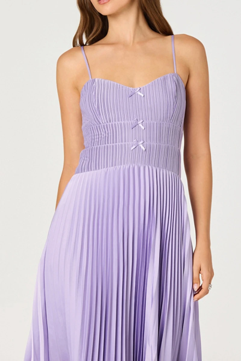 ASTR The Label Shionagh Satin Bow-Detail Pleated Midi Dress