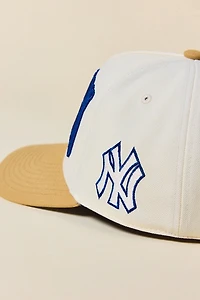 Mitchell & Ness MLB New York Yankees Pro Pinch Snapback Hat