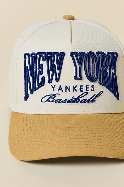 Mitchell & Ness MLB New York Yankees Pro Pinch Snapback Hat