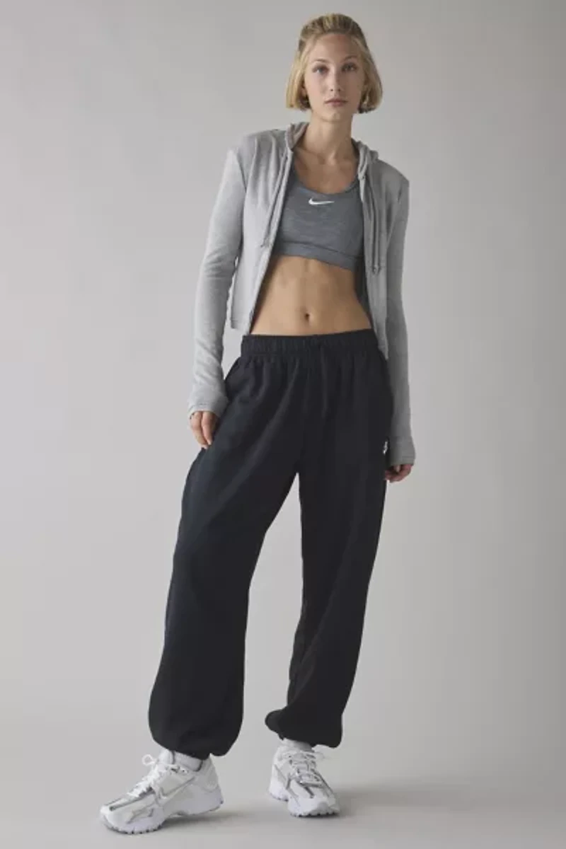 Nike Sportswear Club Fleece Mid-Rise Oversized Sweatpant
