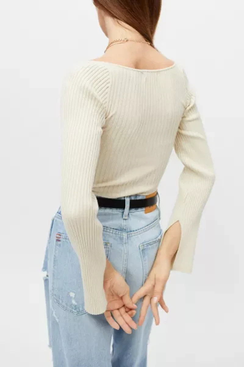 Juliet Sweetheart Sweater