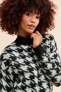 Molly Bracken Houndstooth Pullover