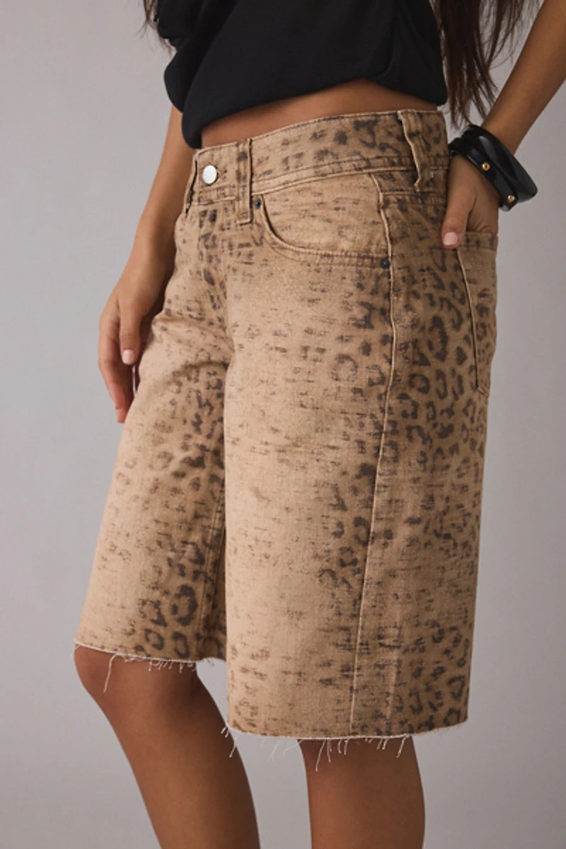 BDG Front Runner Printed Mid-Rise Baggy Jort