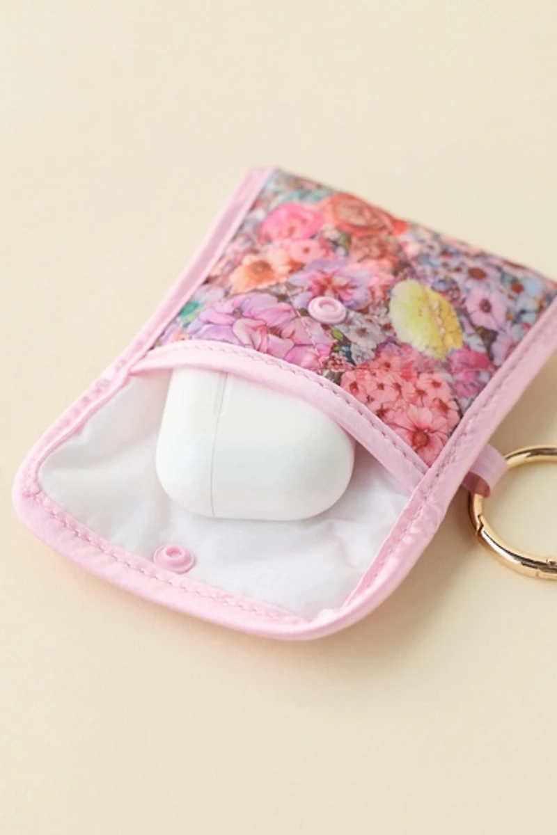 UO Puffy Quilted Earbud Case