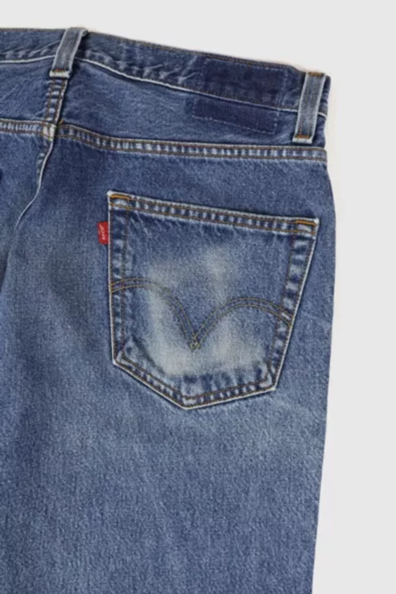 Vintage Levi’s® Straight Fit Jeans