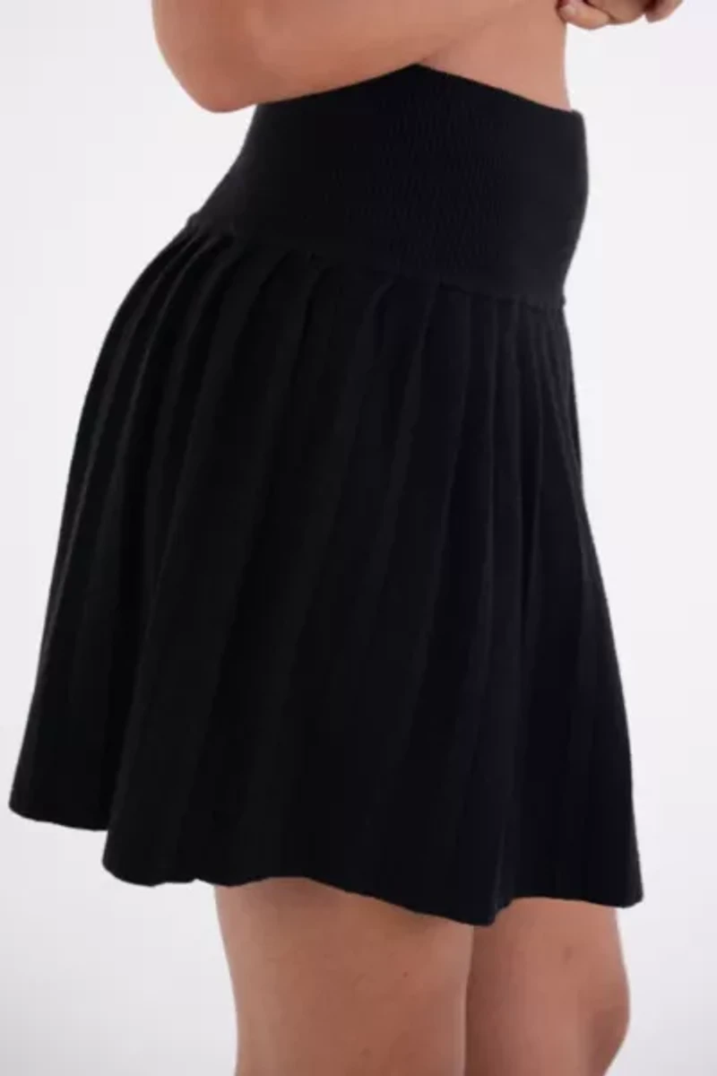 Amy Lynn Clemmie Pleated Flare Mini Skirt