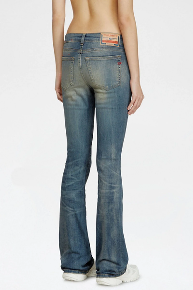 Diesel 1969 D-Ebbey Oadbp Bootcut Jeans