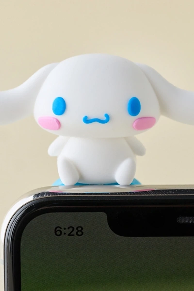 Sonix X Sanrio Hello Kitty And Friends Sweetheart Peeking Blind Box Figure