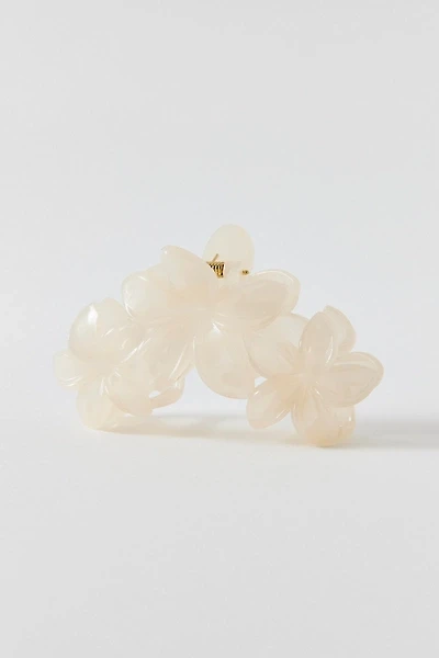 Triple Aria Flower Claw Clip