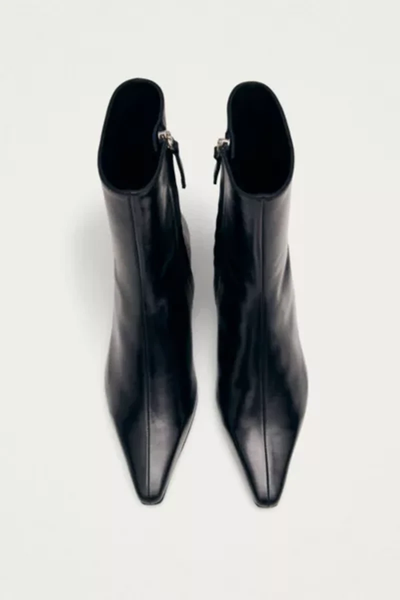 ALOHAS Ambar Leather Ankle Boots