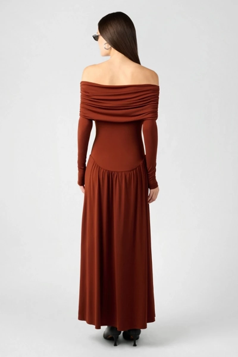 WeWoreWhat Off Shoulder Ruched Midi Dress