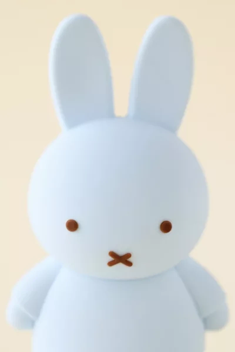 Smoko Miffy Goes Pastel Blind Box Figure