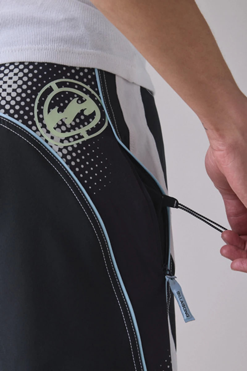 Billabong Fluid 2K Pro Performance Swim Trunks