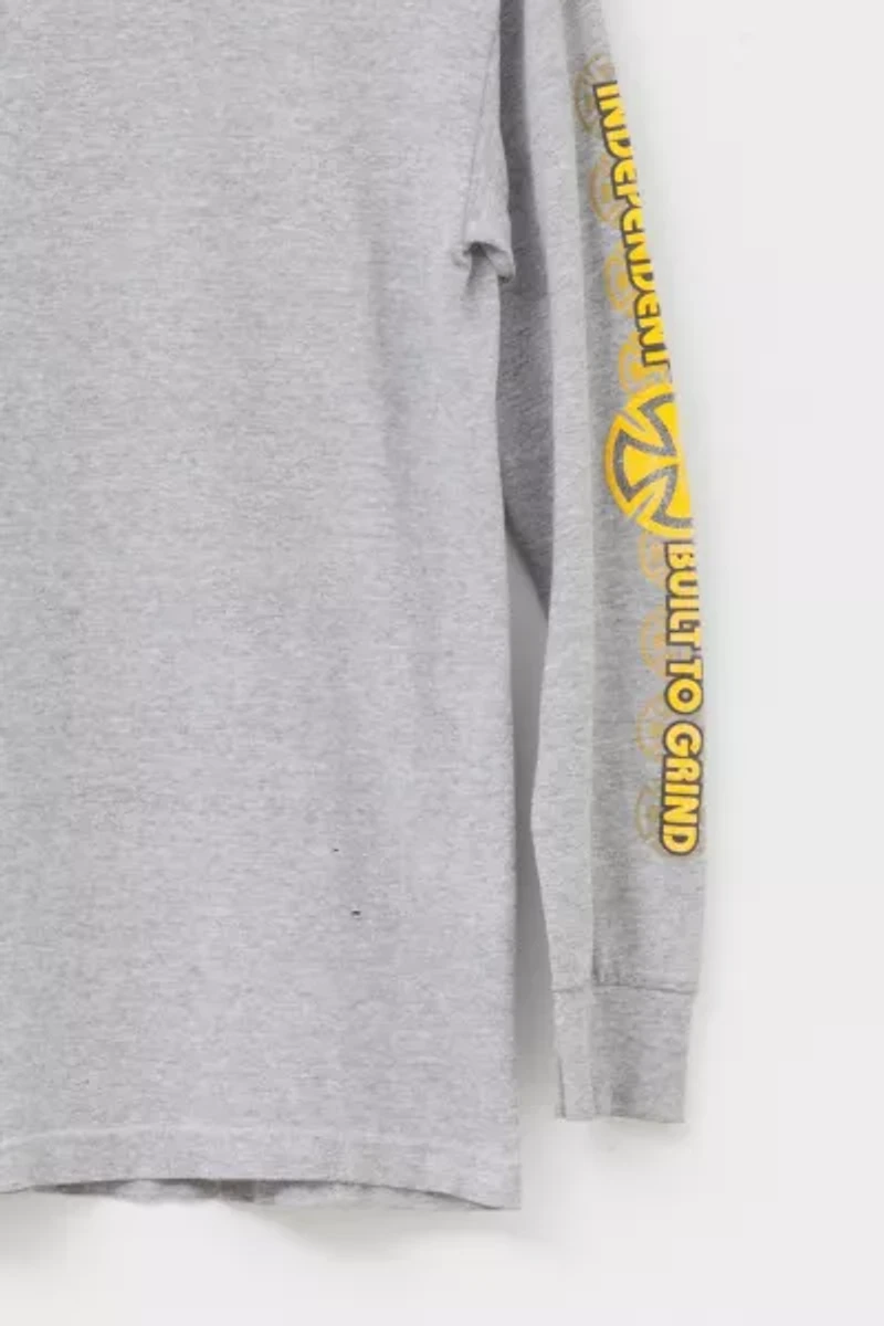 Vintage Y2K Distressed Independent Skateboard Trucks Long Sleeve Graphic T-Shirt