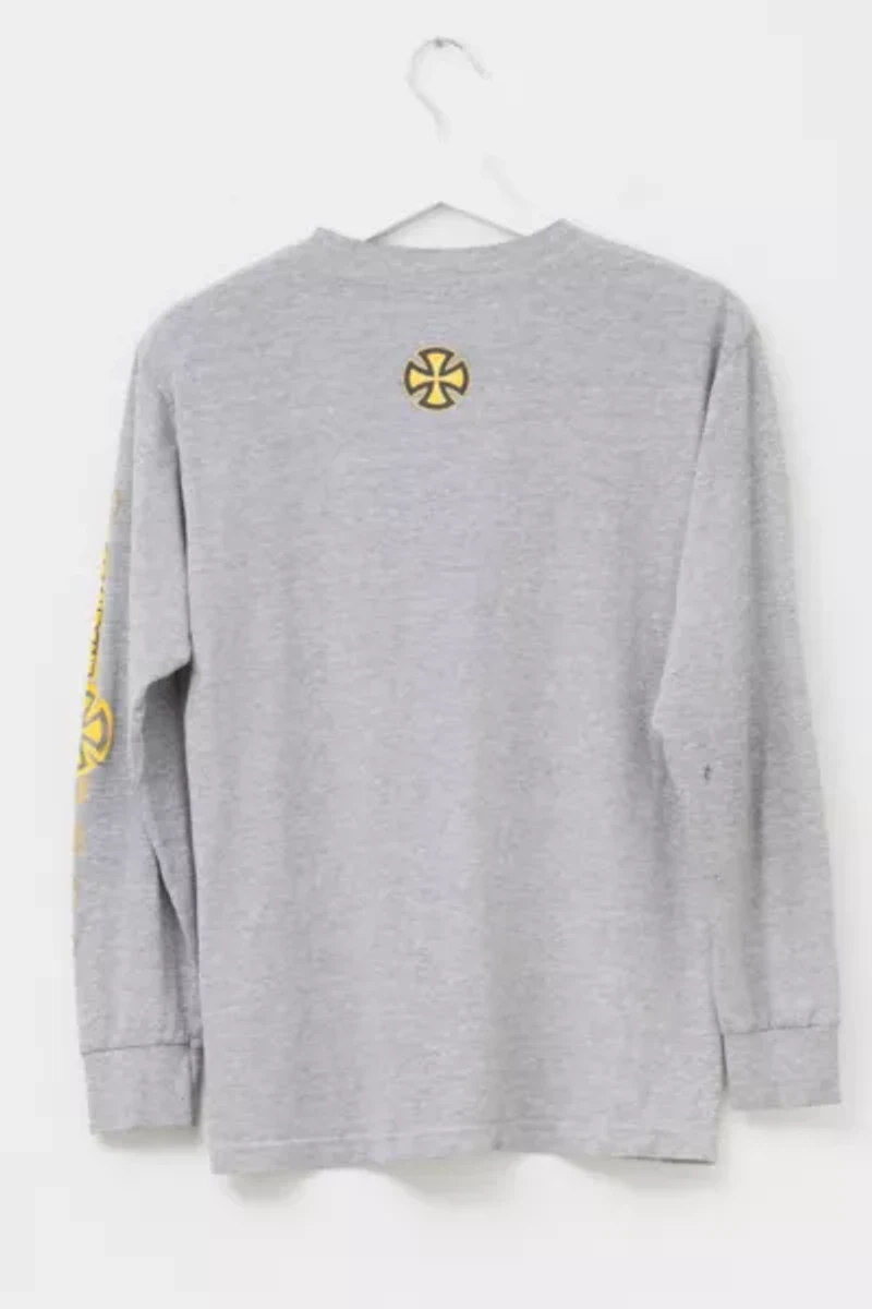 Vintage Y2K Distressed Independent Skateboard Trucks Long Sleeve Graphic T-Shirt
