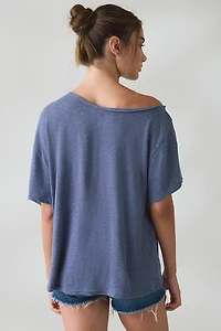 BDG Courtney Graphic Off-The-Shoulder Oversized Tee