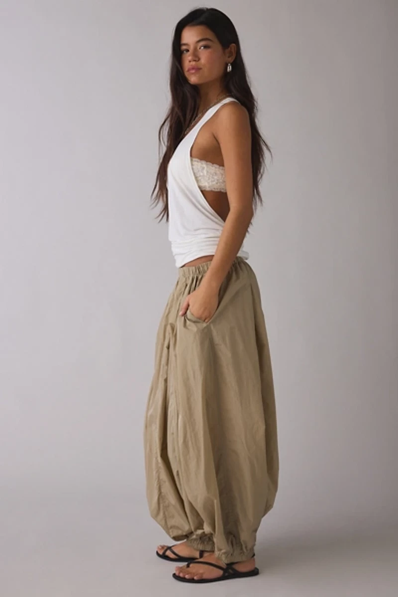 BDG Cloud Low-Rise Baggy Balloon Pants