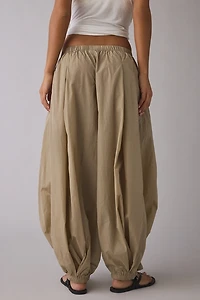 BDG Cloud Low-Rise Baggy Balloon Pants