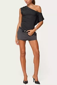 Edikted Katana Asymmetric Off Shoulder Top