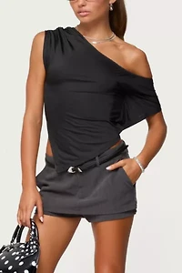 Edikted Katana Asymmetric Off Shoulder Top