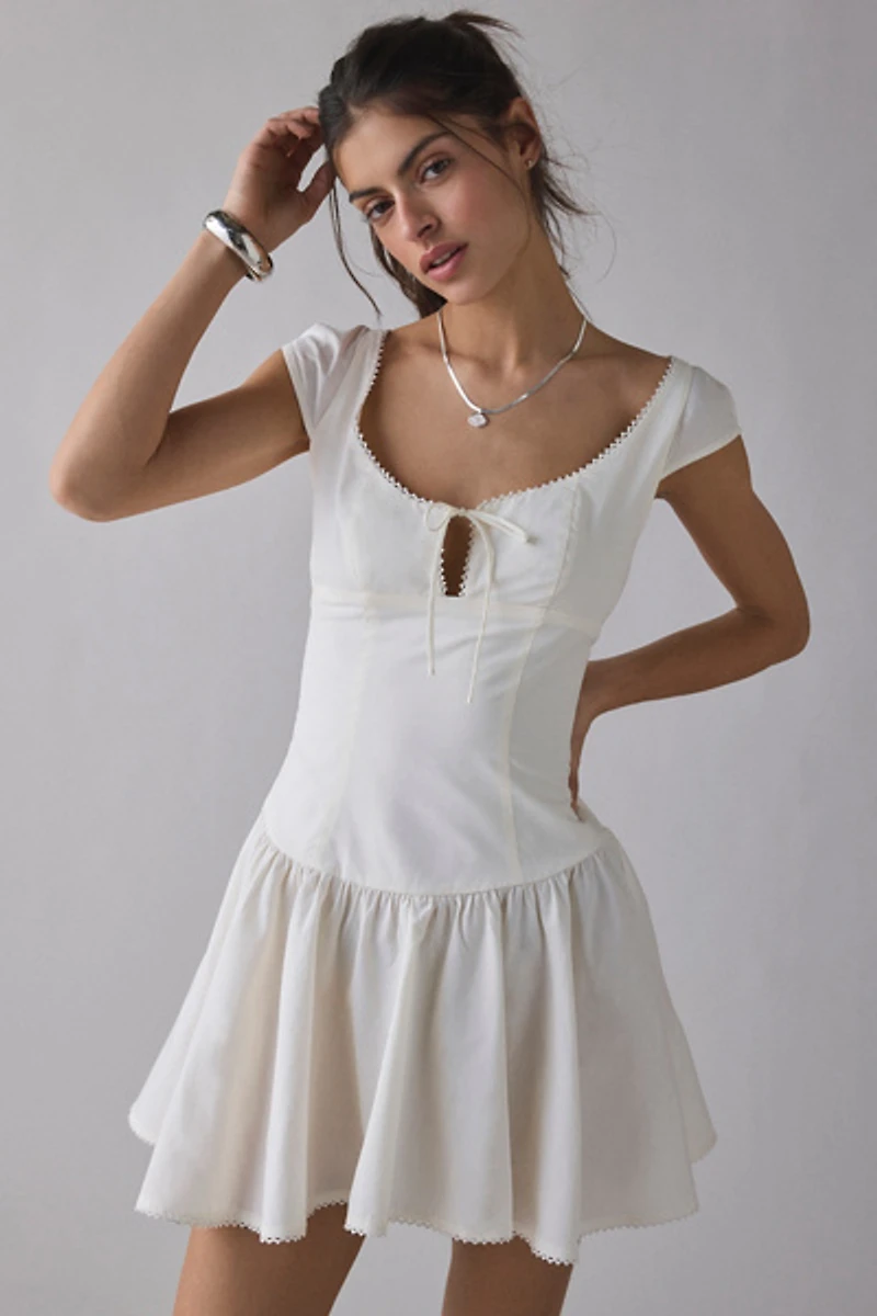 Kimchi Blue Right On Time Drop Waist Fit-And-Flare Mini Dress